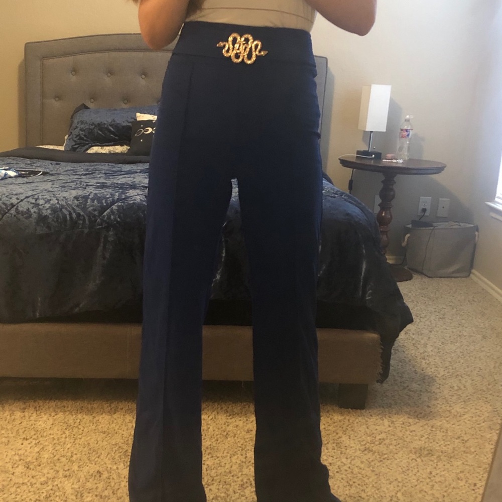 Local Boutique Snake “belt” pants size Medium